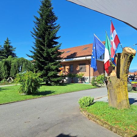 Casa Matilde Villa Leinì Exteriör bild