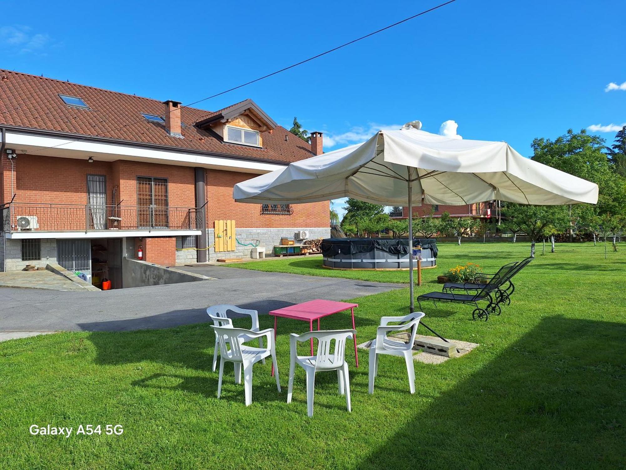Casa Matilde Villa Leinì Exteriör bild