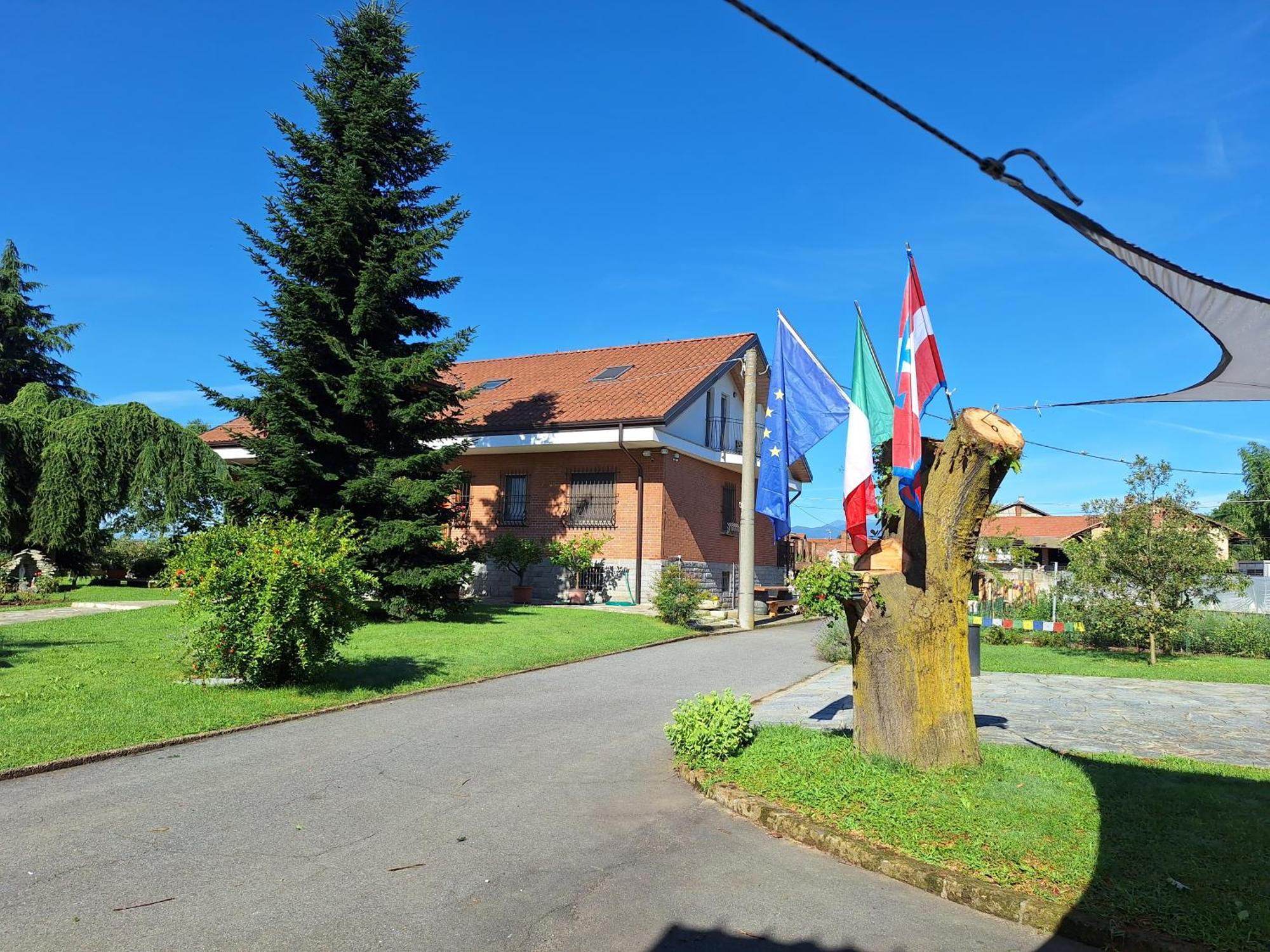 Casa Matilde Villa Leinì Exteriör bild