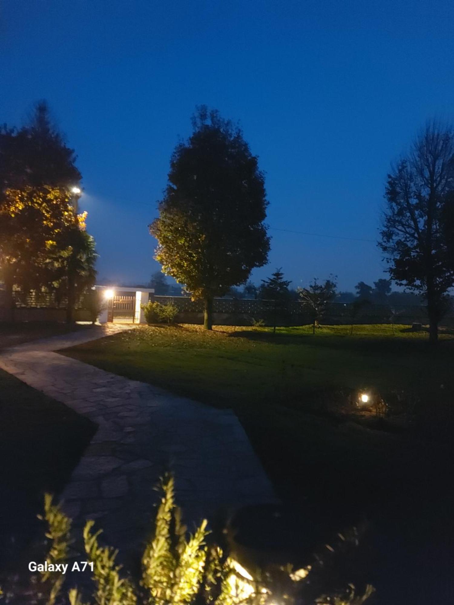 Casa Matilde Villa Leinì Exteriör bild